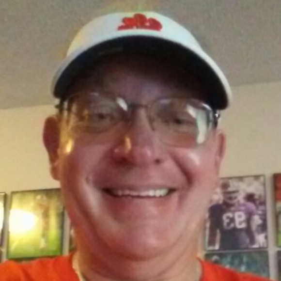 Meet your Posher, Lawrence - Picture 1 of 1